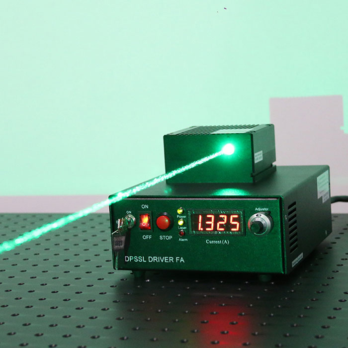 515nm 緑色レーザー 3500mW 高出力レーザー 電源付き
